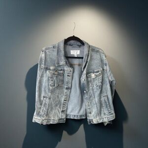 Stylish Light Blue Denim Jacket